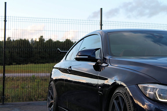 BMW 440i 3 of 30