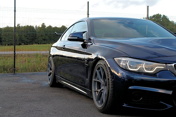 BMW 440i 2 of 30