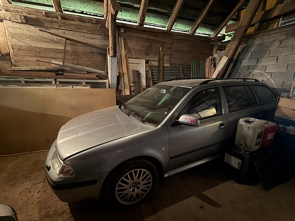 Skoda Octavia 4 of 4