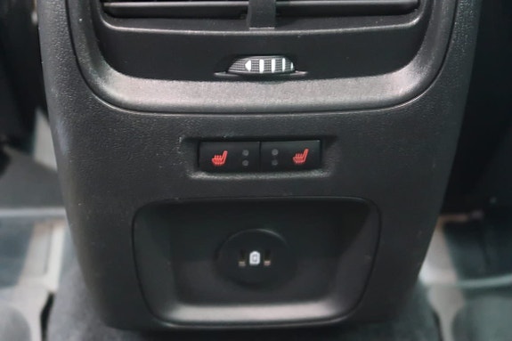 Ford Kuga 8 of 22