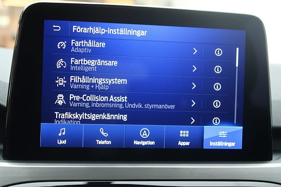 Ford Kuga 15 of 22