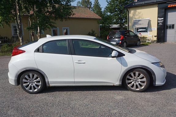 Honda Civic 2 of 5