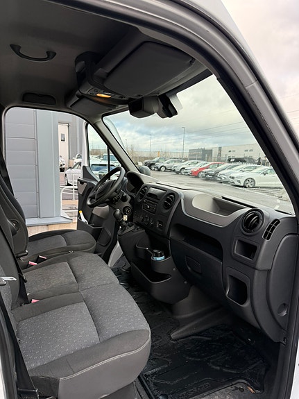 Opel Movano 4 of 5