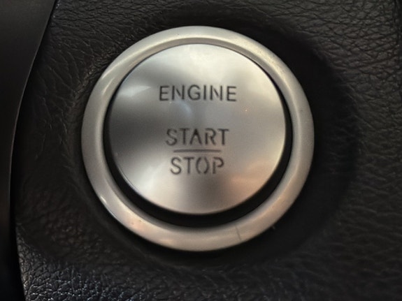 Mercedes-Benz C180 15 of 17