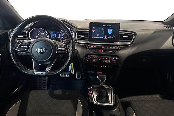Kia Ceed 10 of 23