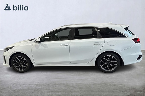 Kia Ceed 3 of 23
