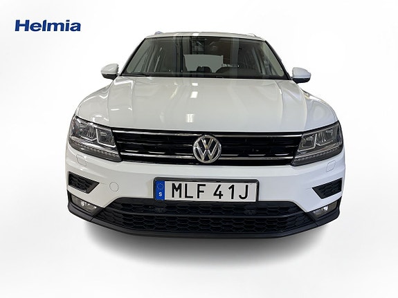 Volkswagen Tiguan 8 of 17