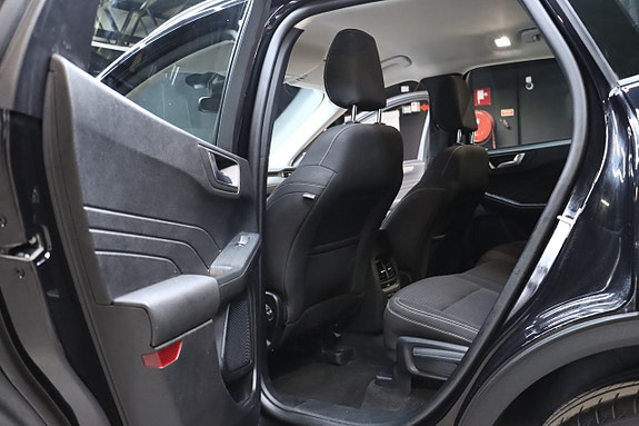 Ford Kuga 11 of 24