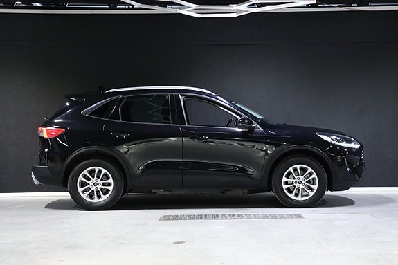 Ford Kuga 7 of 24