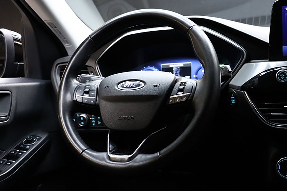 Ford Kuga 16 of 24