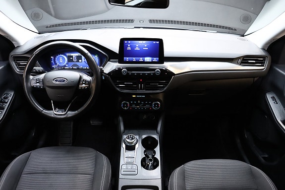 Ford Kuga 17 of 24