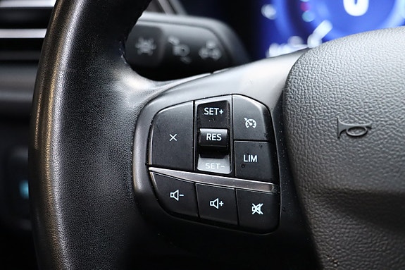 Ford Kuga 22 of 24