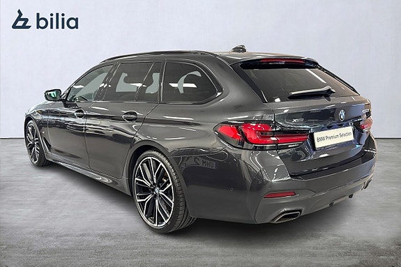 BMW 530d 2 of 5