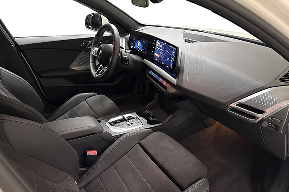BMW 120 6 of 19