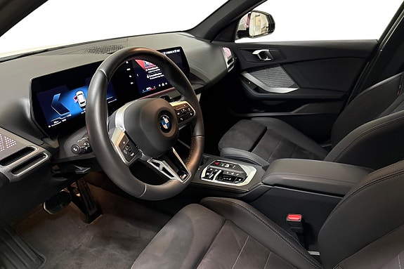 BMW 120 13 of 19