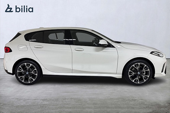 BMW 120 17 of 19