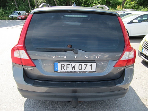 Volvo V70 5 of 5