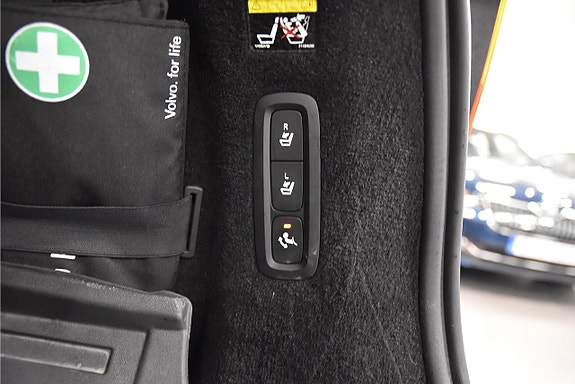 Volvo V90 Cross Country 25 of 27