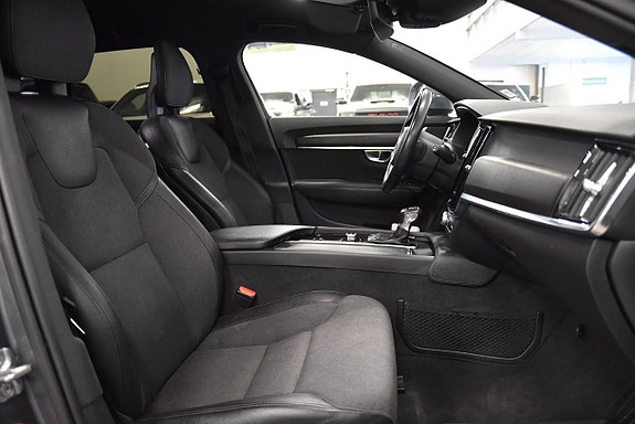 Volvo V90 Cross Country 12 of 27