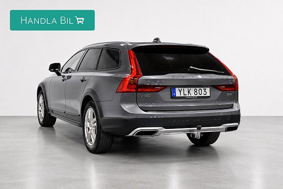 Volvo V90 Cross Country 7 of 27