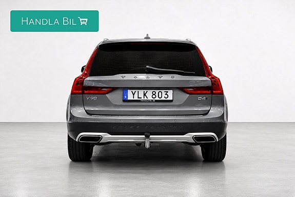 Volvo V90 Cross Country 6 of 27