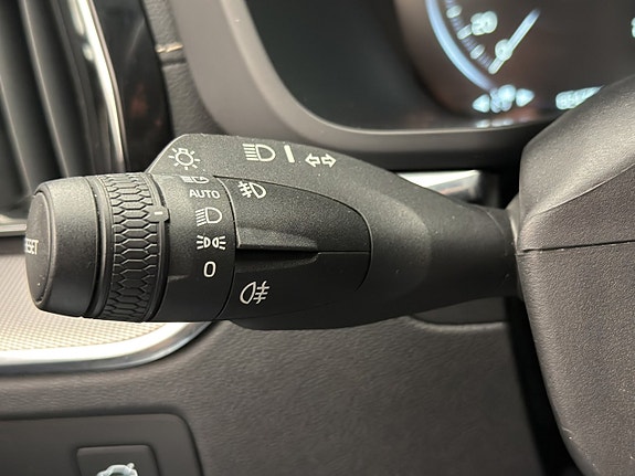 Volvo XC60 30 of 30