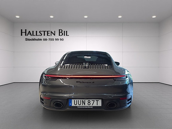 Porsche 911 6 of 25