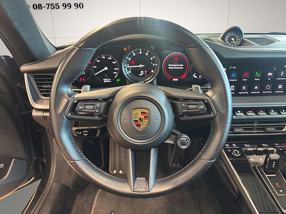 Porsche 911 16 of 25
