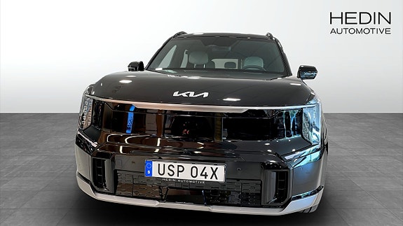 Kia EV9 8 of 13