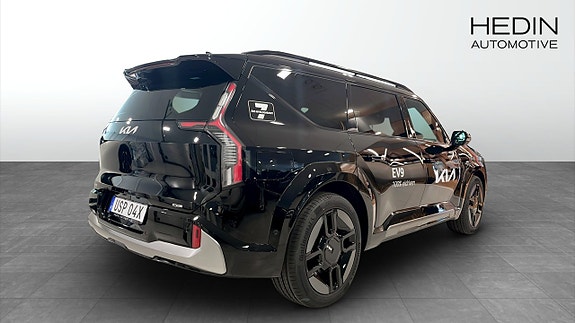 Kia EV9 2 of 13