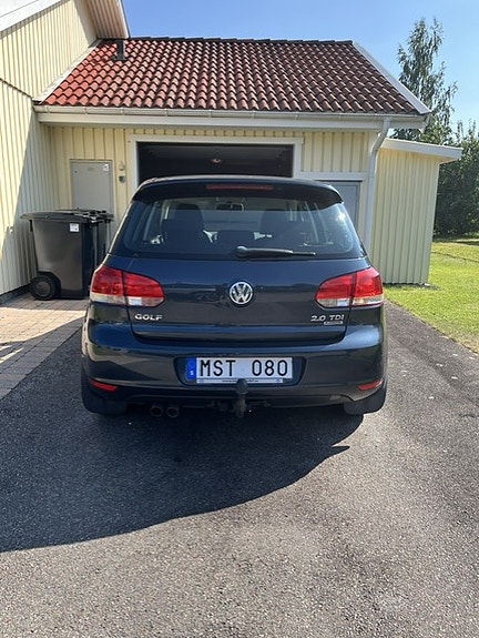 Volkswagen Golf VI 2 of 5
