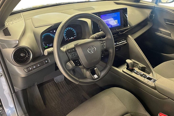 Toyota C-HR 14 of 20