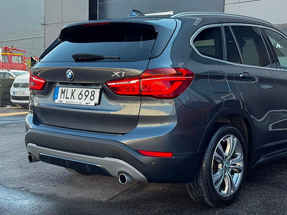 BMW X1 8 of 25
