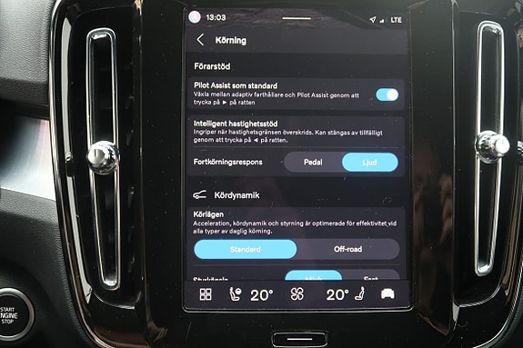 Volvo XC40 16 of 20