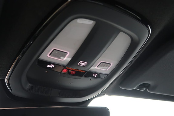 Volvo XC40 19 of 20