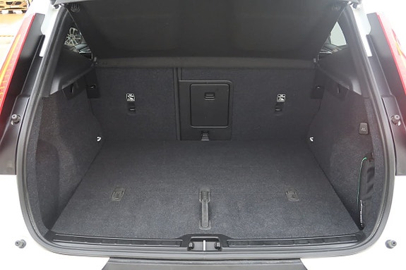 Volvo XC40 20 of 20