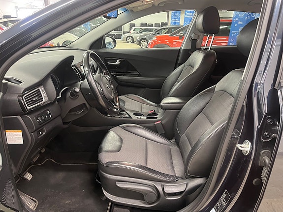 Kia Niro 6 of 12