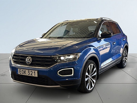 Volkswagen T-Roc 16 of 21
