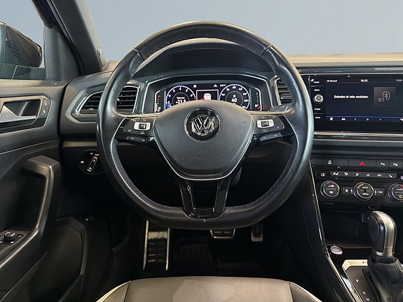 Volkswagen T-Roc 9 of 21