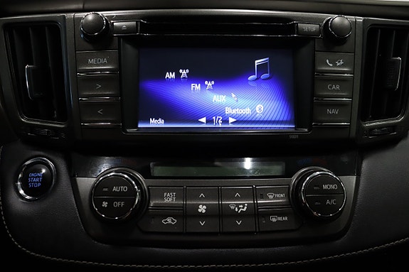 Toyota RAV4 21 of 24