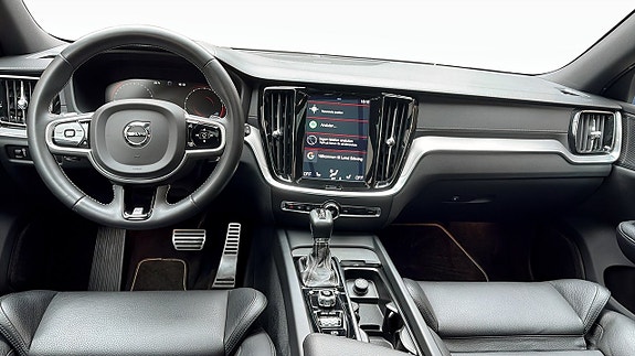 Volvo V60 11 of 14