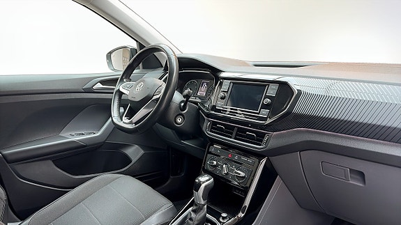 Volkswagen T-Cross 11 of 13
