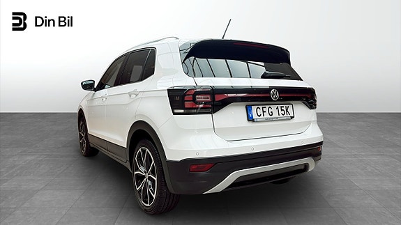 Volkswagen T-Cross 3 of 13