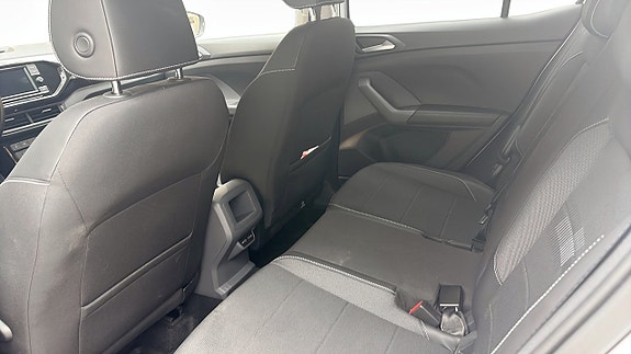 Volkswagen T-Cross 12 of 13