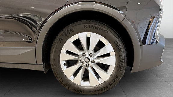 Skoda Elroq 6 of 12