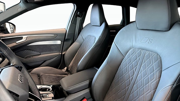 Audi A6 8 of 18