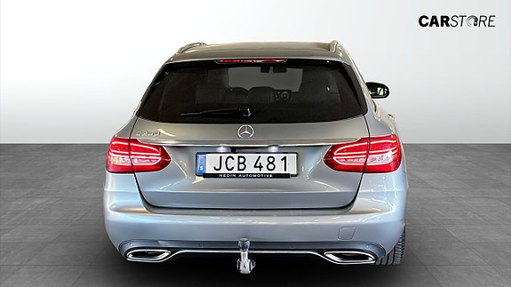 Mercedes-Benz C250 7 of 19