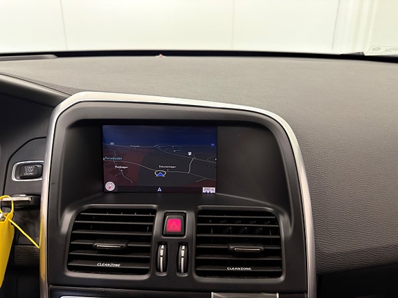 Volvo XC60 20 of 26