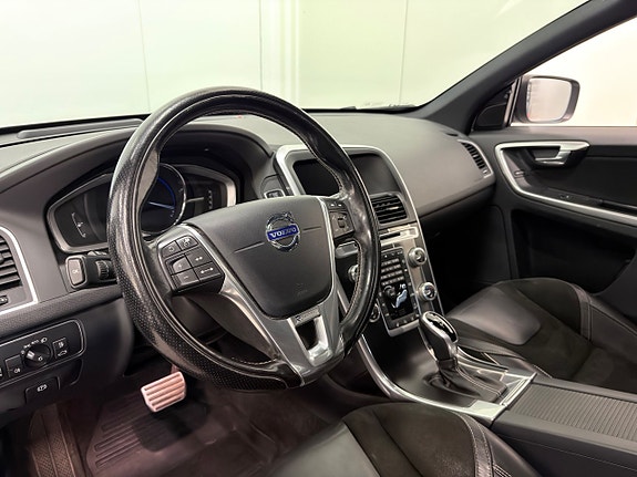 Volvo XC60 14 of 26
