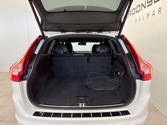 Volvo XC60 25 of 26